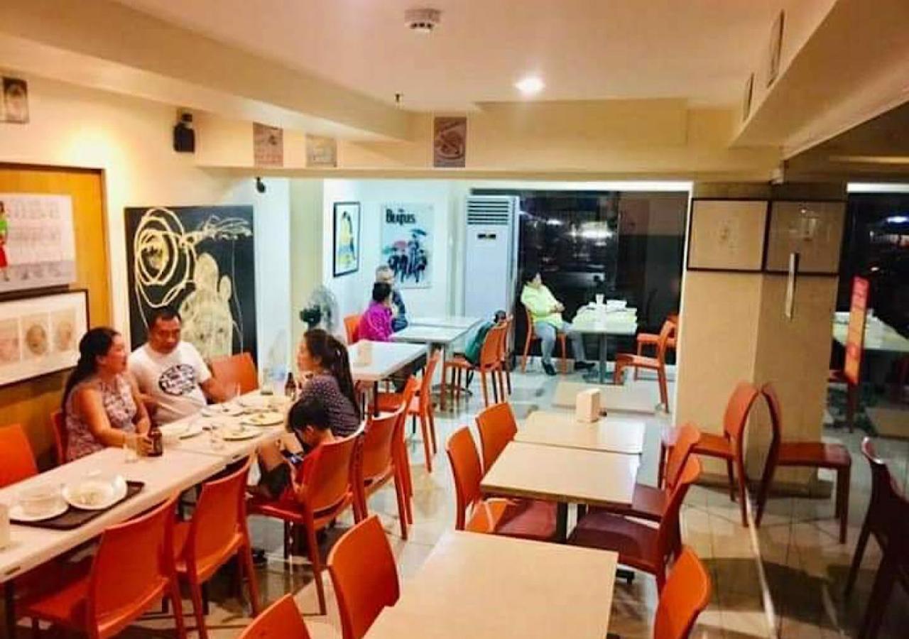 Stone House Hotel Pasay Dış mekan fotoğraf