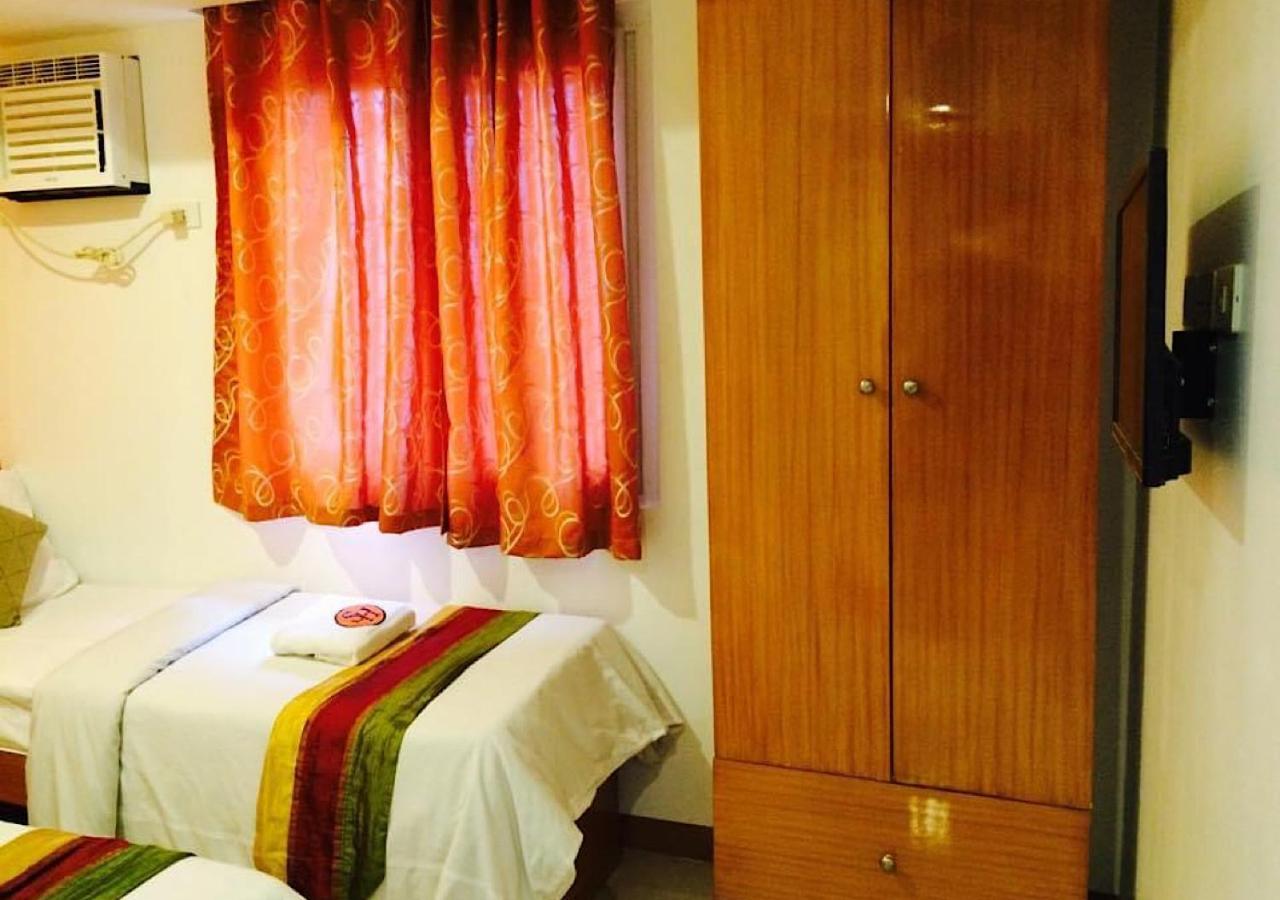 Stone House Hotel Pasay Dış mekan fotoğraf