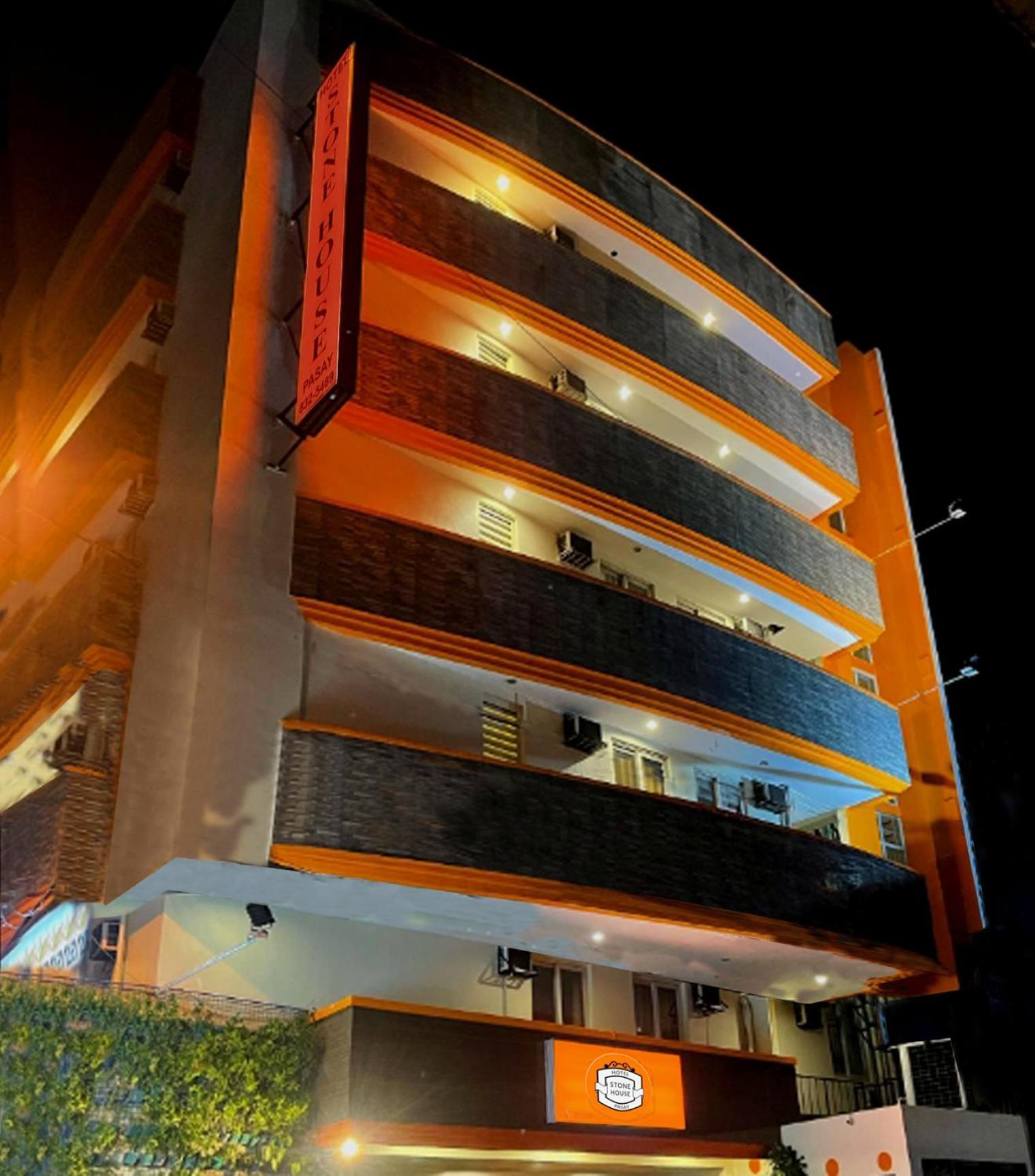 Stone House Hotel Pasay Dış mekan fotoğraf