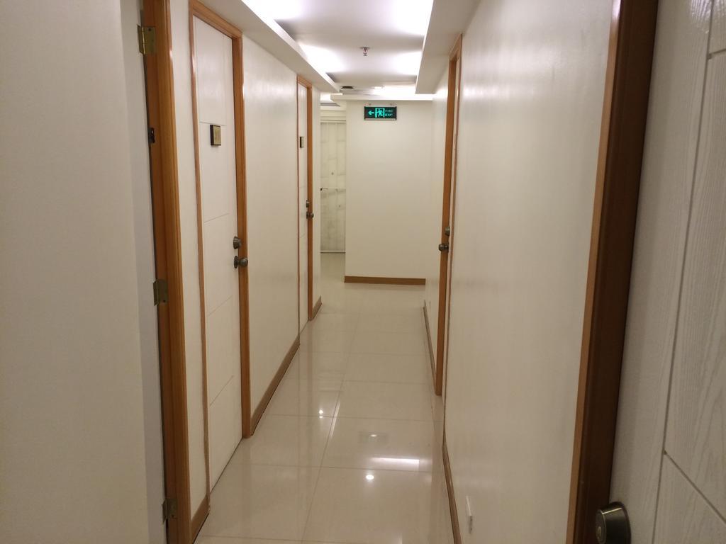 Stone House Hotel Pasay Dış mekan fotoğraf